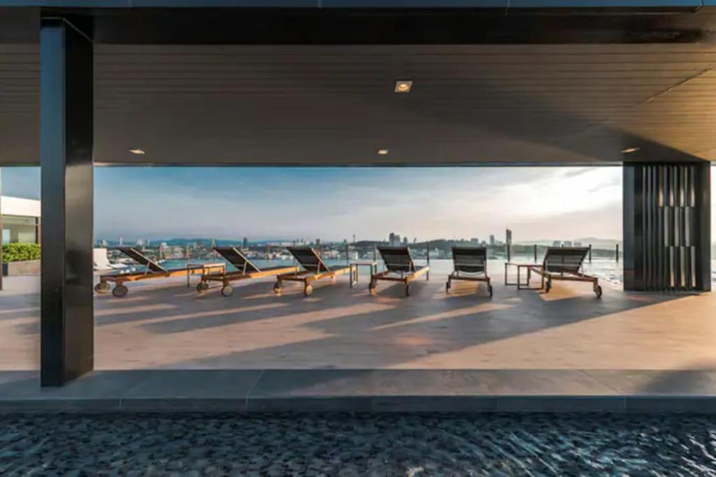 Apartment Base Huge 2bed King&queen With Infinity Pool & Free Netflix!